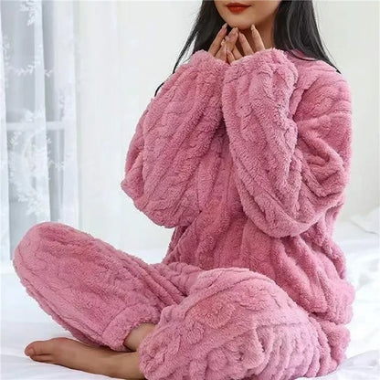 Women's pajamas set Winter Coral Velvet Homewear Fluffy O-neck leisure pajamas Velvet thickened two-piece loungewear set