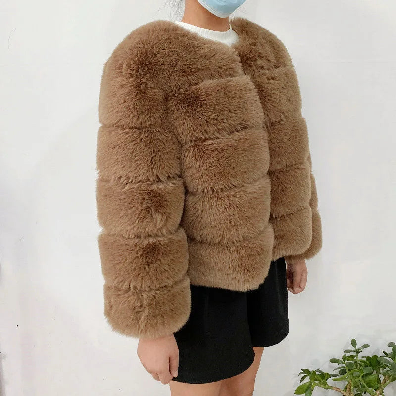 2024 Women Faux Fur Coat Autumn Winter High Quality Fluffy Short Coat Faux Fox Fur Jacket  Ladies furry Fashion Tops